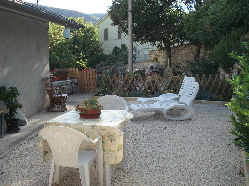 Abruzzo Segreto Bed & Breakfast Navelli Bagian luar foto
