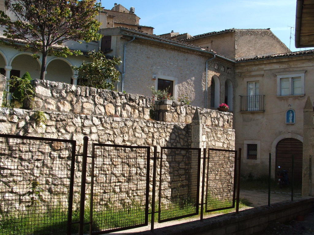 Abruzzo Segreto Bed & Breakfast Navelli Bagian luar foto